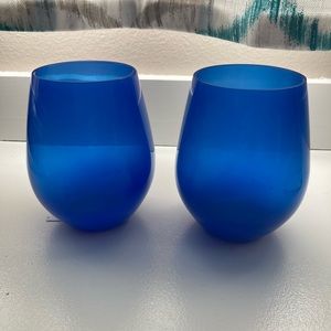 NWOT New stemless blue wine glasses plastic great for outdoor, hot tub, etc